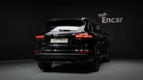 Porsche Cayenne 4.8 Turbo 958, снимка 4