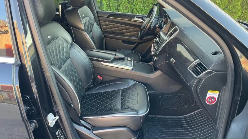 Mercedes-Benz ML 350 AMG-DISIGNO-KAMERA-TV, снимка 13 - Автомобили и джипове - 47998301