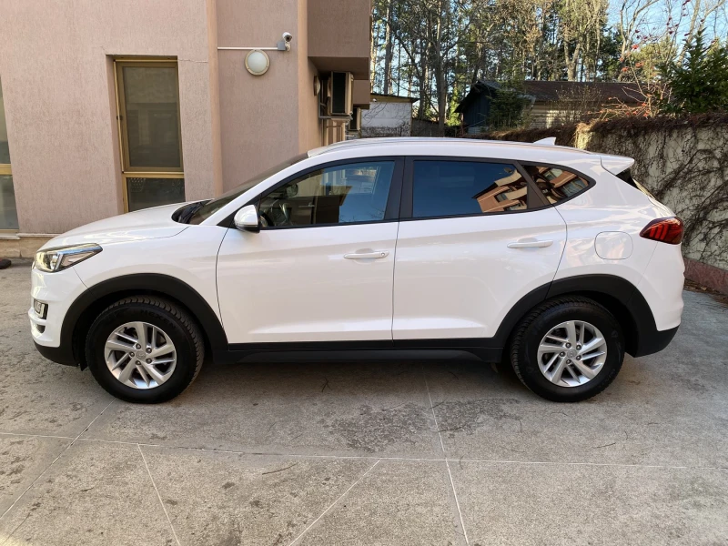 Hyundai Tucson 1.6 CRDI /2WD, снимка 6 - Автомобили и джипове - 48051489