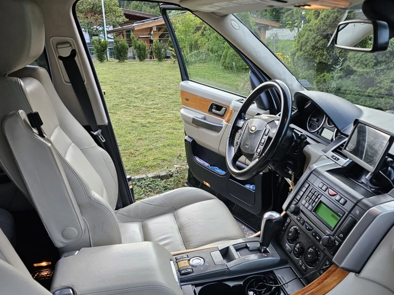 Land Rover Range Rover Sport 3.6 TDV8 AWD, снимка 9 - Автомобили и джипове - 50026573