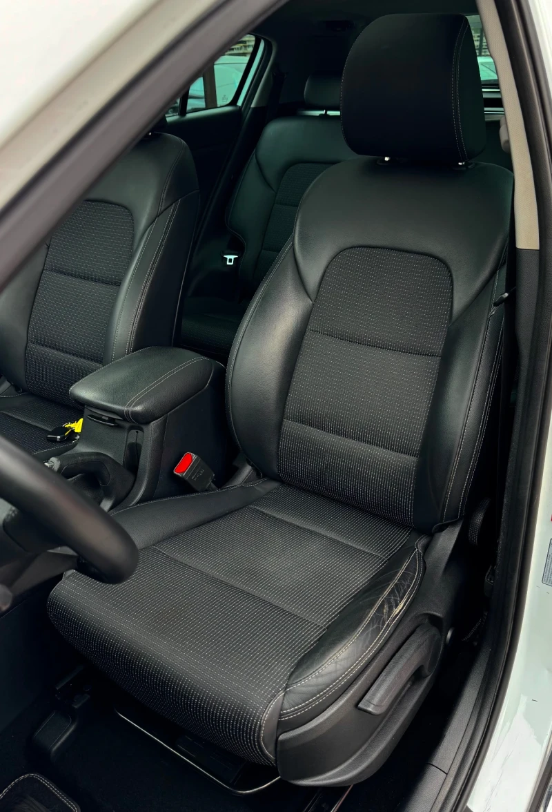 Kia Sportage GT-Line /Mild Hybrid /Сервизна история, снимка 9 - Автомобили и джипове - 52091092