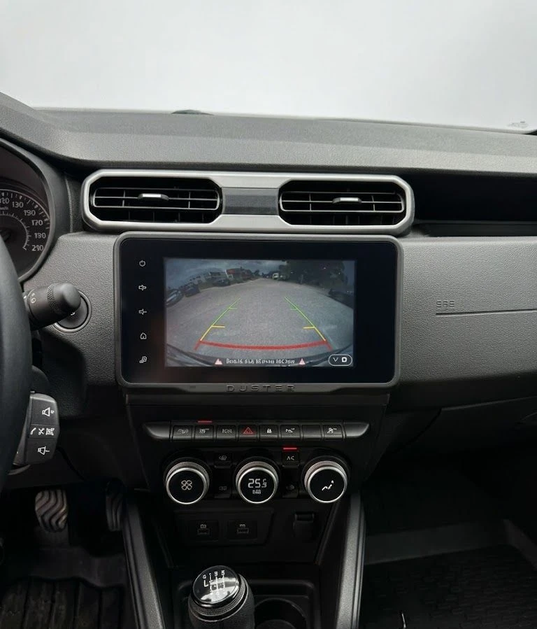 Dacia Duster N1 4x4 dCi115 Journey, снимка 8 - Автомобили и джипове - 55433604
