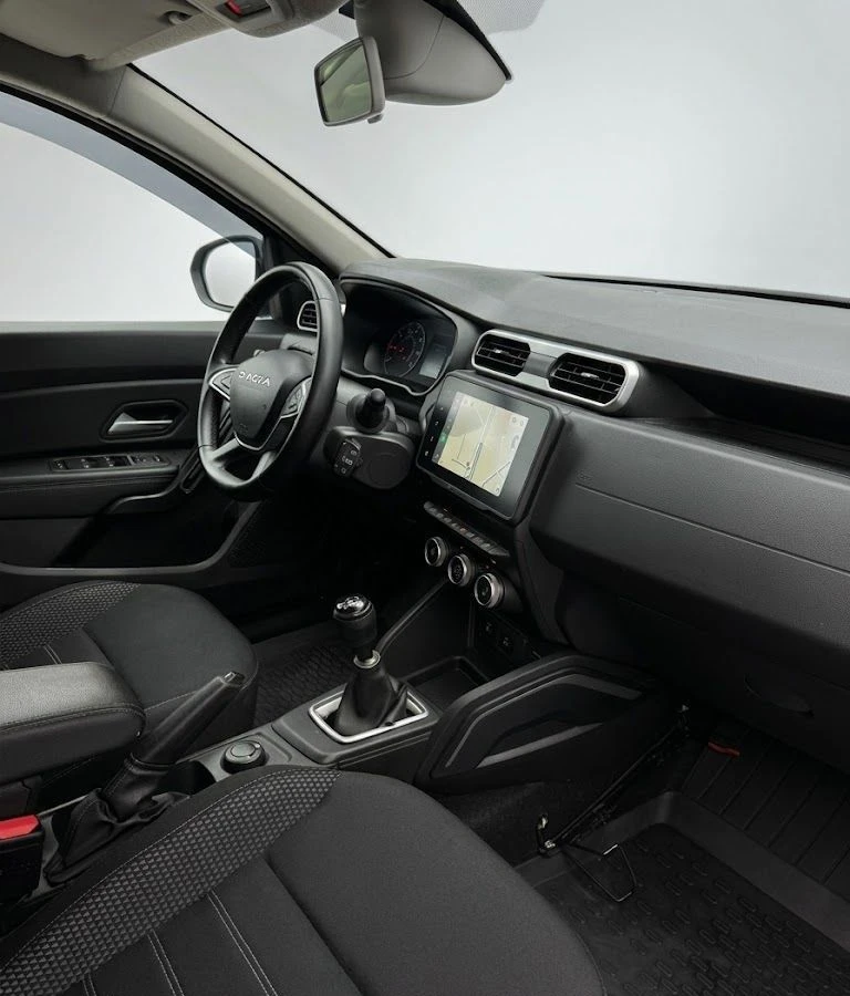 Dacia Duster N1 4x4 dCi115 Journey, снимка 4 - Автомобили и джипове - 55433604
