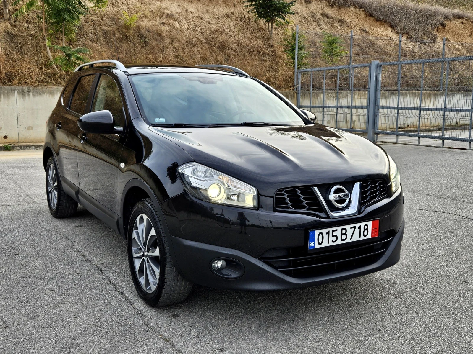 Nissan Qashqai 2.0 кожа нави АВТОМАТИК 7 места - изображение 3