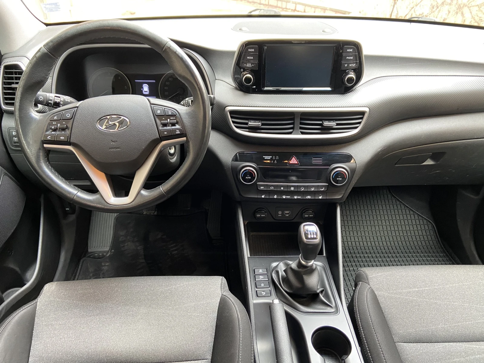 Hyundai Tucson 1, 6 CRDI 2WD - изображение 9