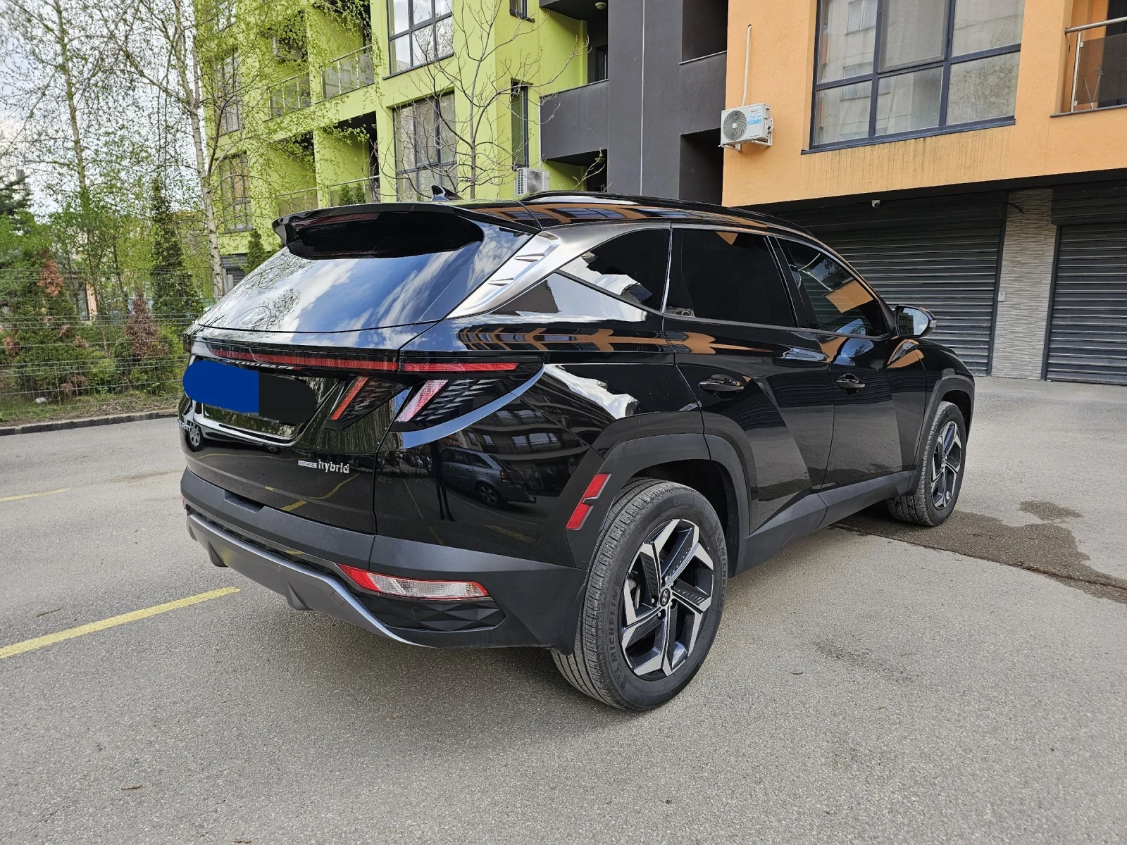 Hyundai Tucson Пълен Хибрид  - изображение 3