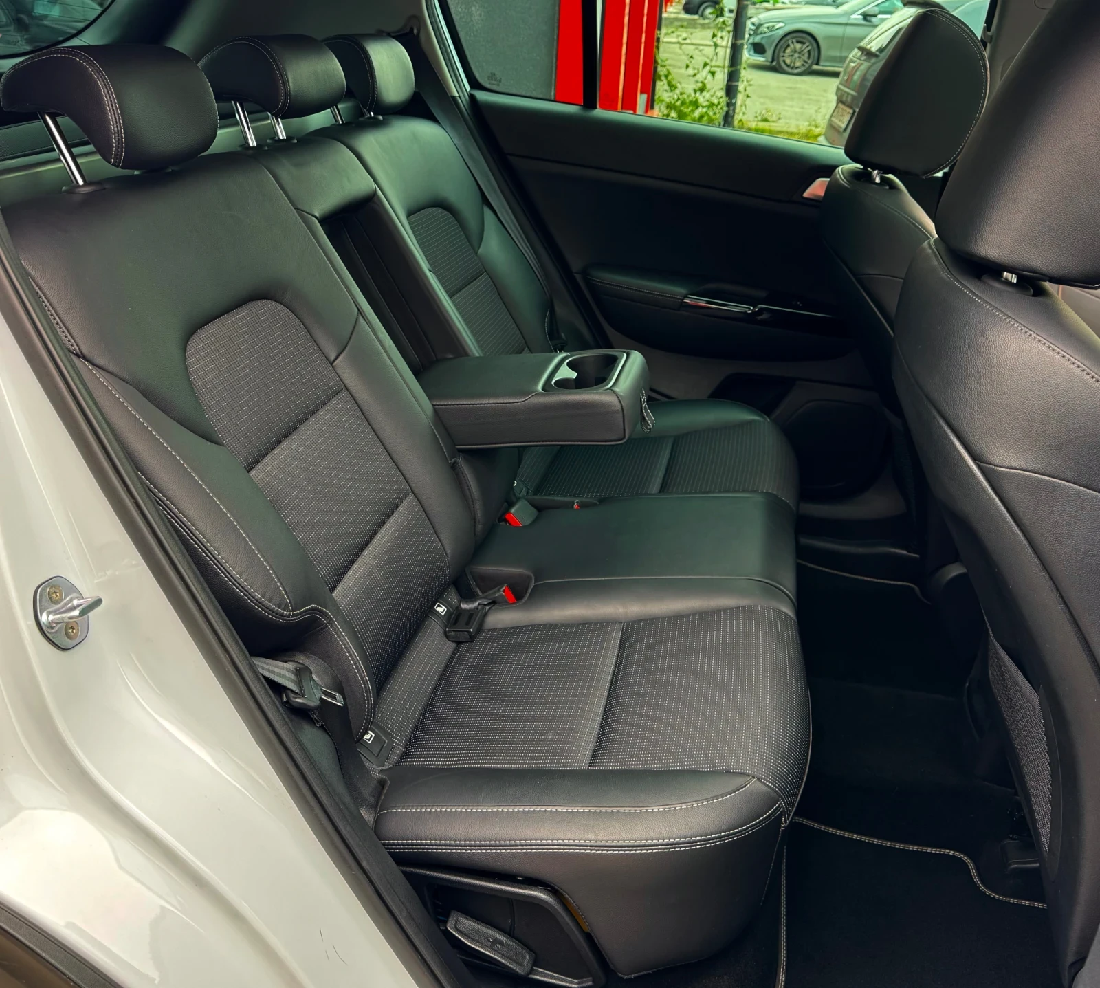 Kia Sportage GT-Line /Mild Hybrid /  | Mobile.bg   11