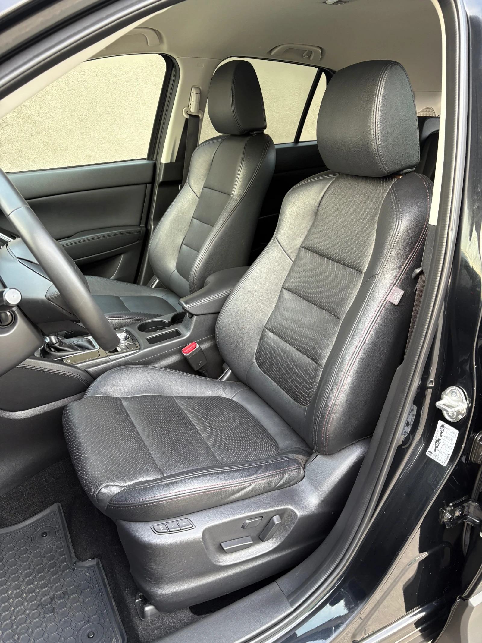 Mazda CX-5 2.2 175 кс. - изображение 9