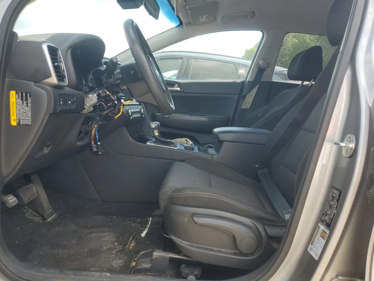 Kia Sportage 2.4* LX - изображение 8