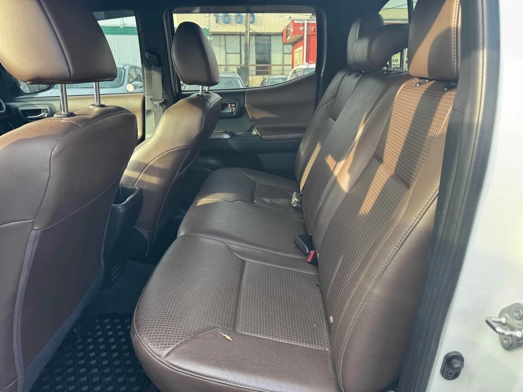 Toyota Tacoma * Limited * CARFAX * ��� ������������ ������ | Mobile.bg � ����������� 10