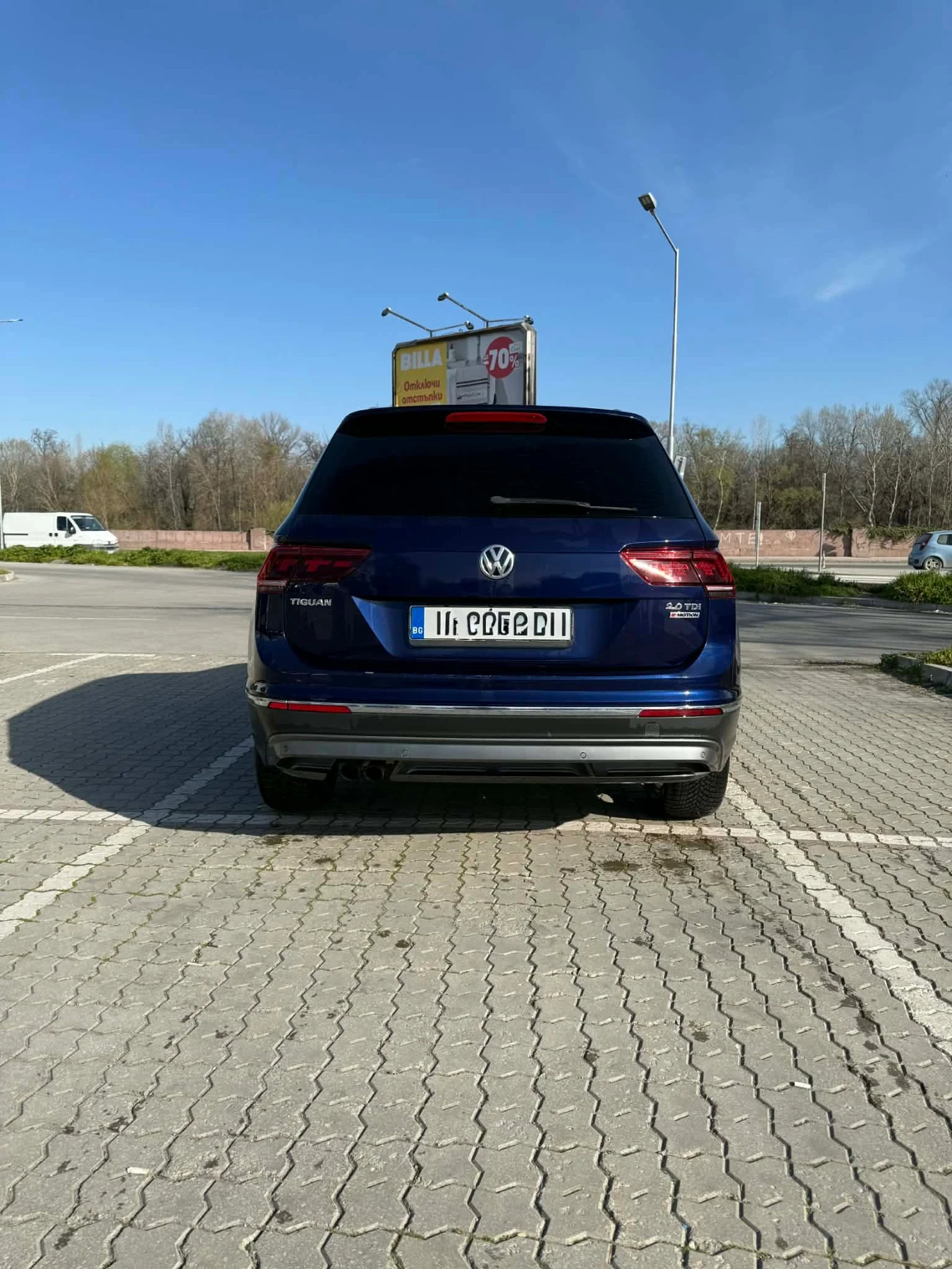 VW Tiguan 2.0 TDI 4MOTION, снимка 6 - Автомобили и джипове - 53953127