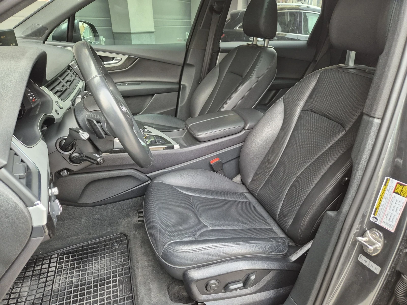 Audi Q7 S Line, снимка 8 - Автомобили и джипове - 54257076