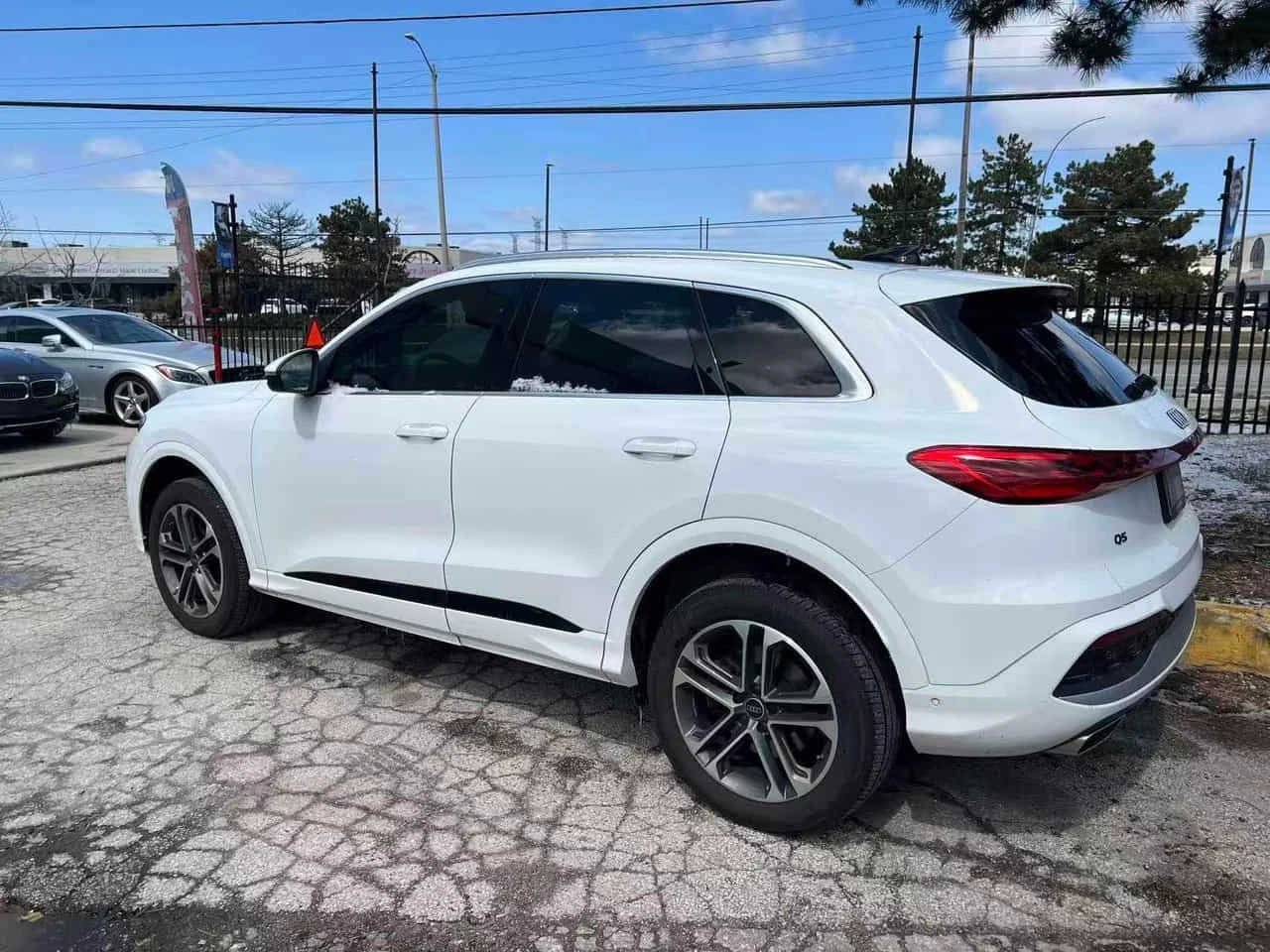 Audi Q5 Progressiv/ПАНОРАМА/ДИСТРОНИК/360, снимка 3 - Автомобили и джипове - 54615324