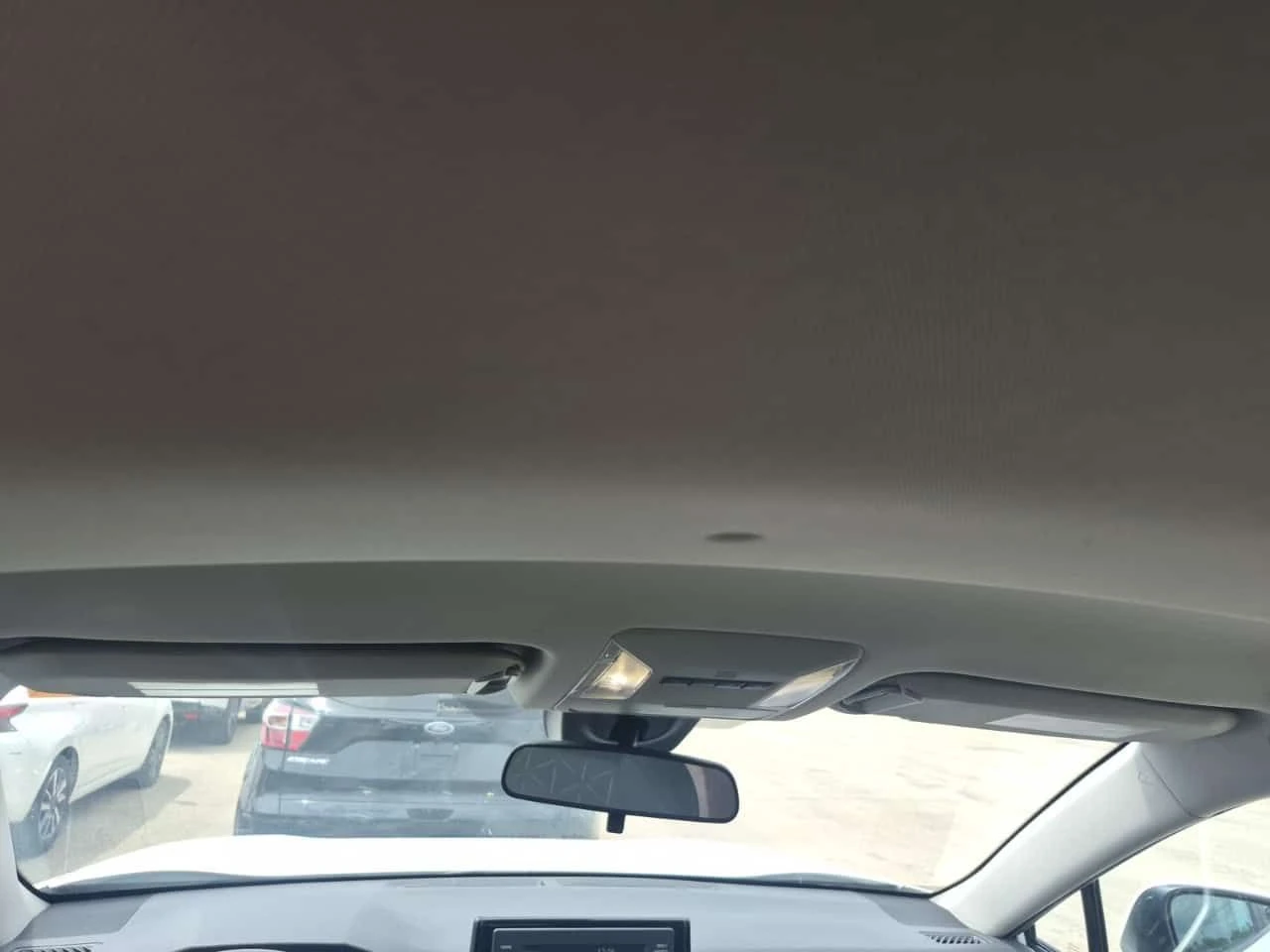 Toyota Rav4 * LE 2.L * CARFAX * 2 КЛЮЧА * АВТОКРЕДИТ * , снимка 11 - Автомобили и джипове - 55049292