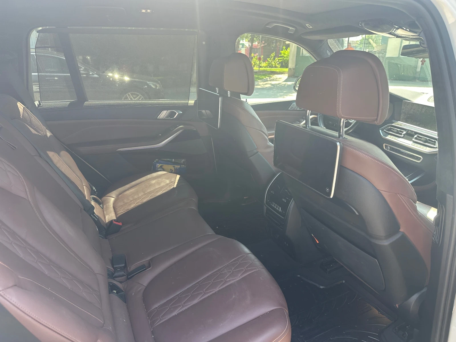 BMW X7 M50i, снимка 5 - Автомобили и джипове - 55604120