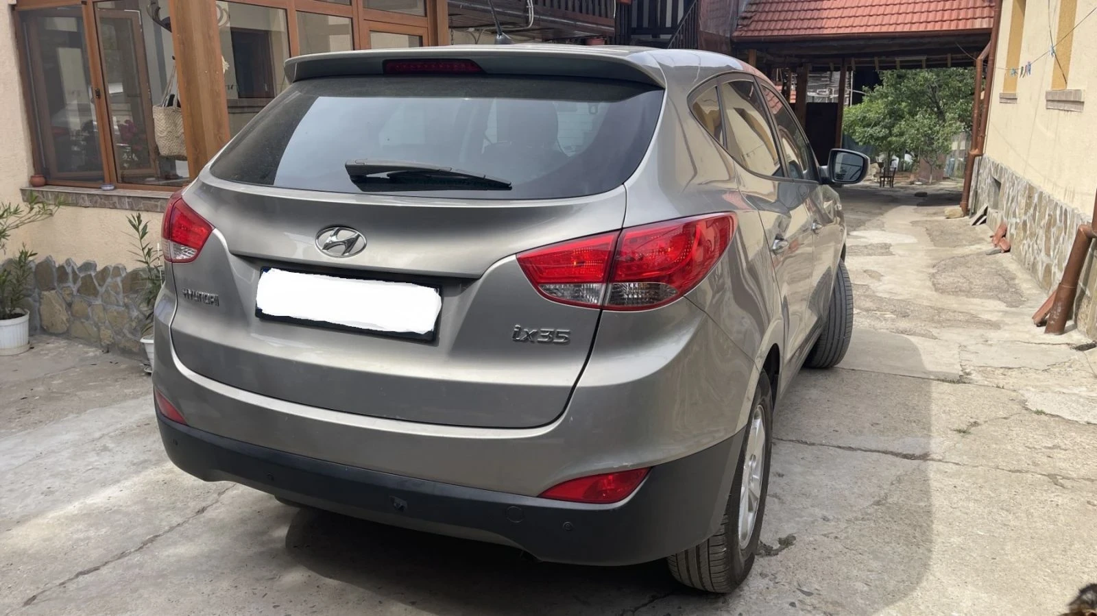 Hyundai IX35, снимка 3 - Автомобили и джипове - 55794084