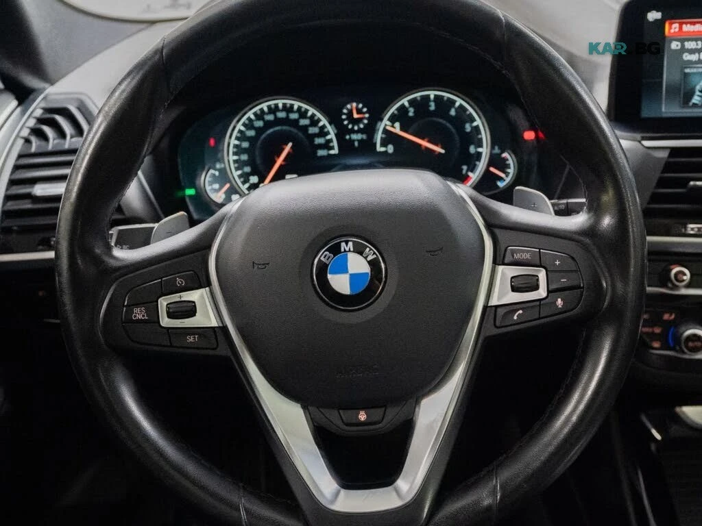 BMW X3 30i xDrive* HARMAN KARDON* PANORAMA* ПОДГРЕВ* , снимка 13 - Автомобили и джипове - 55826272
