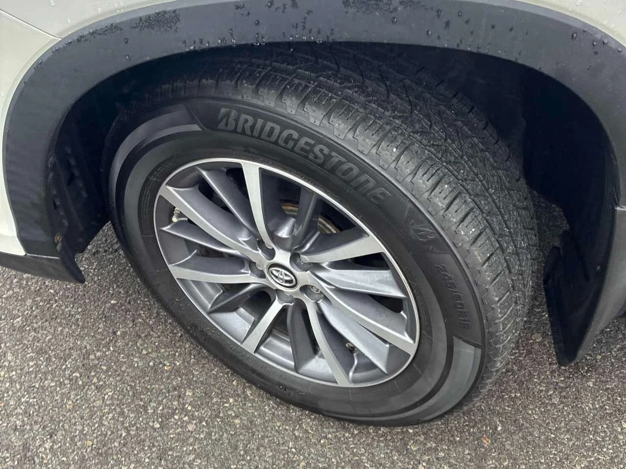 Toyota Highlander * XLE * CARFAX * , снимка 7 - Автомобили и джипове - 56329766
