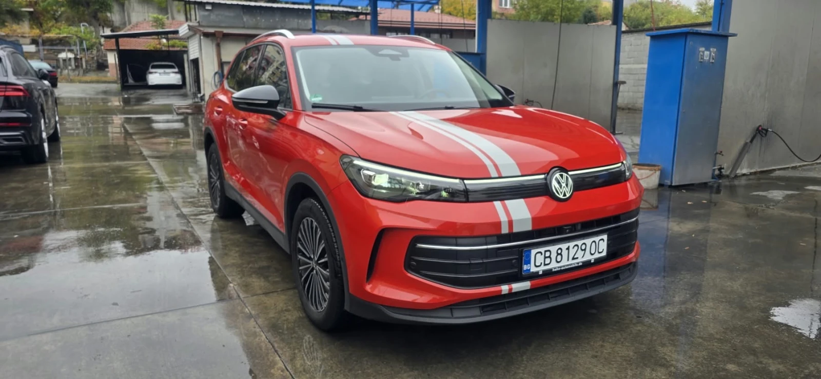 VW Tiguan, снимка 13 - Автомобили и джипове - 56547077