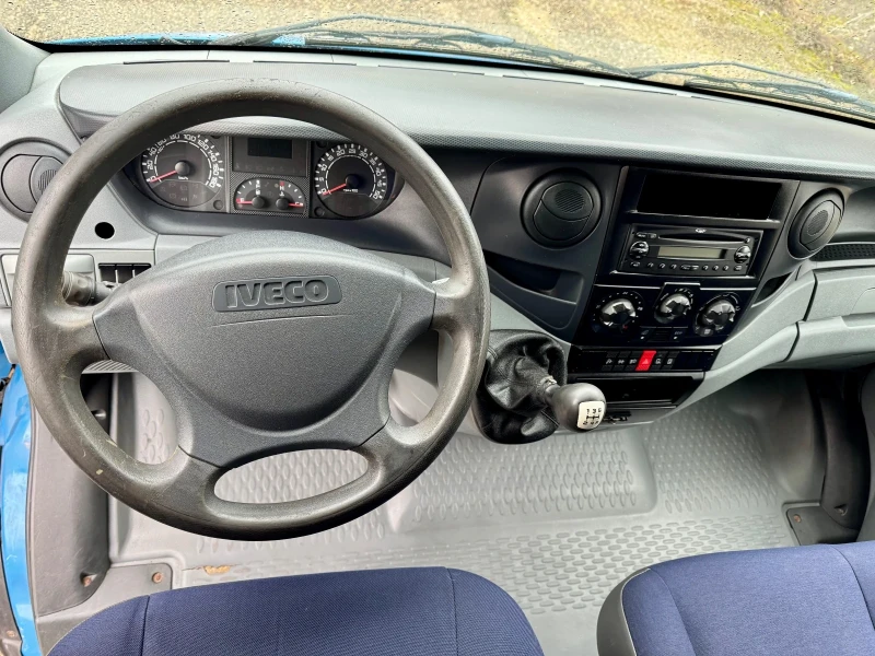 Iveco Daily Климатик* Седалка на Килограми* Сервизна История, снимка 12 - Бусове и автобуси - 53273325