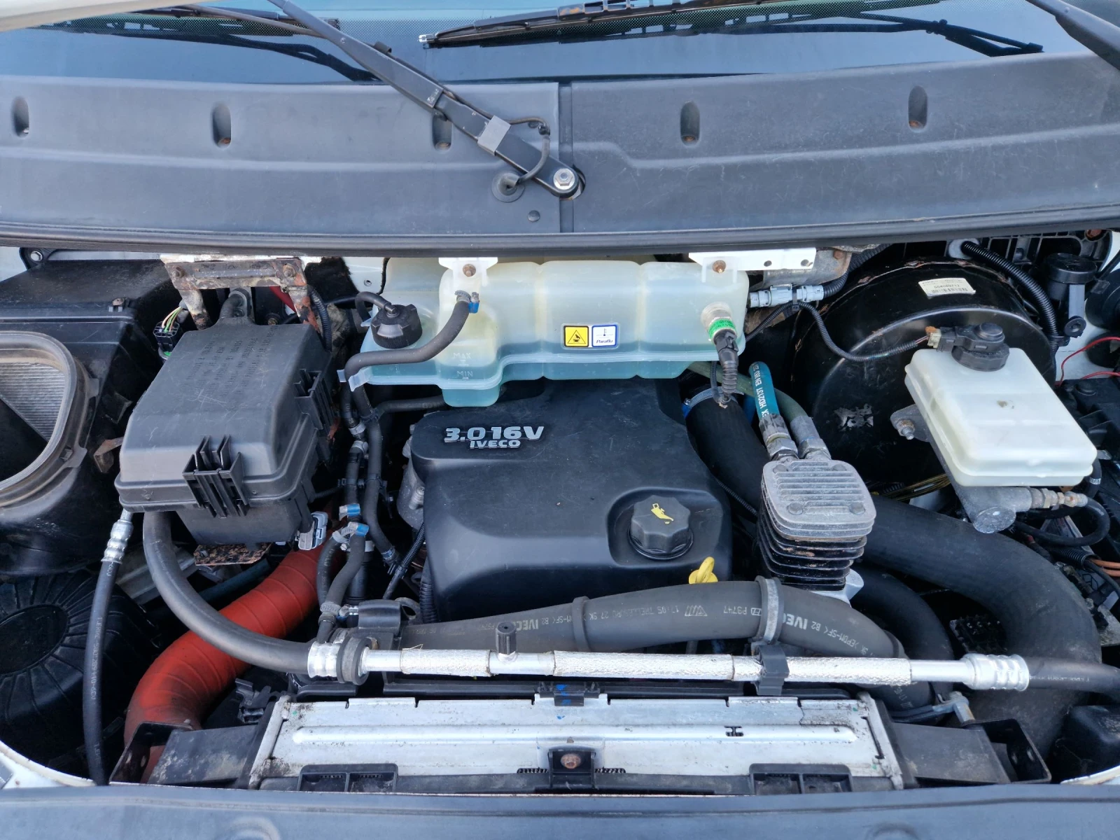 Iveco Daily Iveco Daily 40C18, ��������� �� � ��������� B+ E | Mobile.bg � ����������� 12