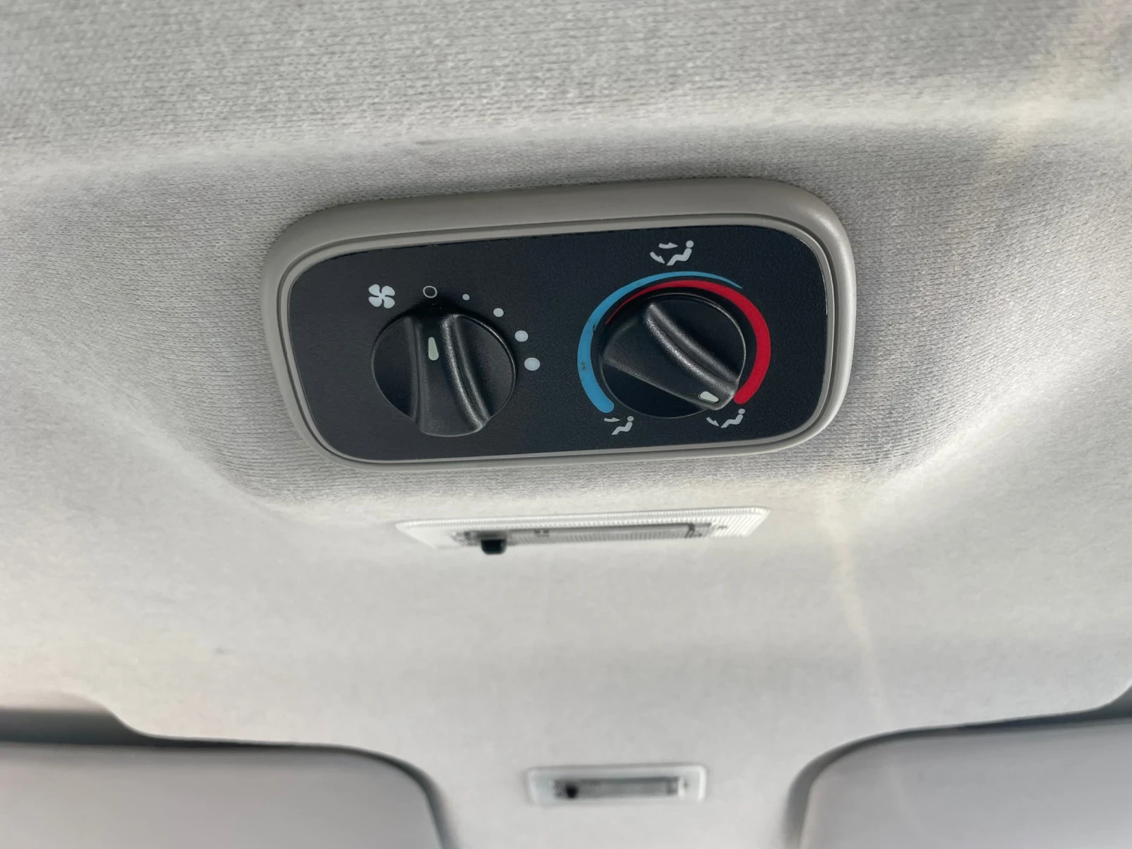 Ford Transit 2.2 CDTi /MAXI/ 2 x КЛИМА//TEMPOMAT - изображение 9