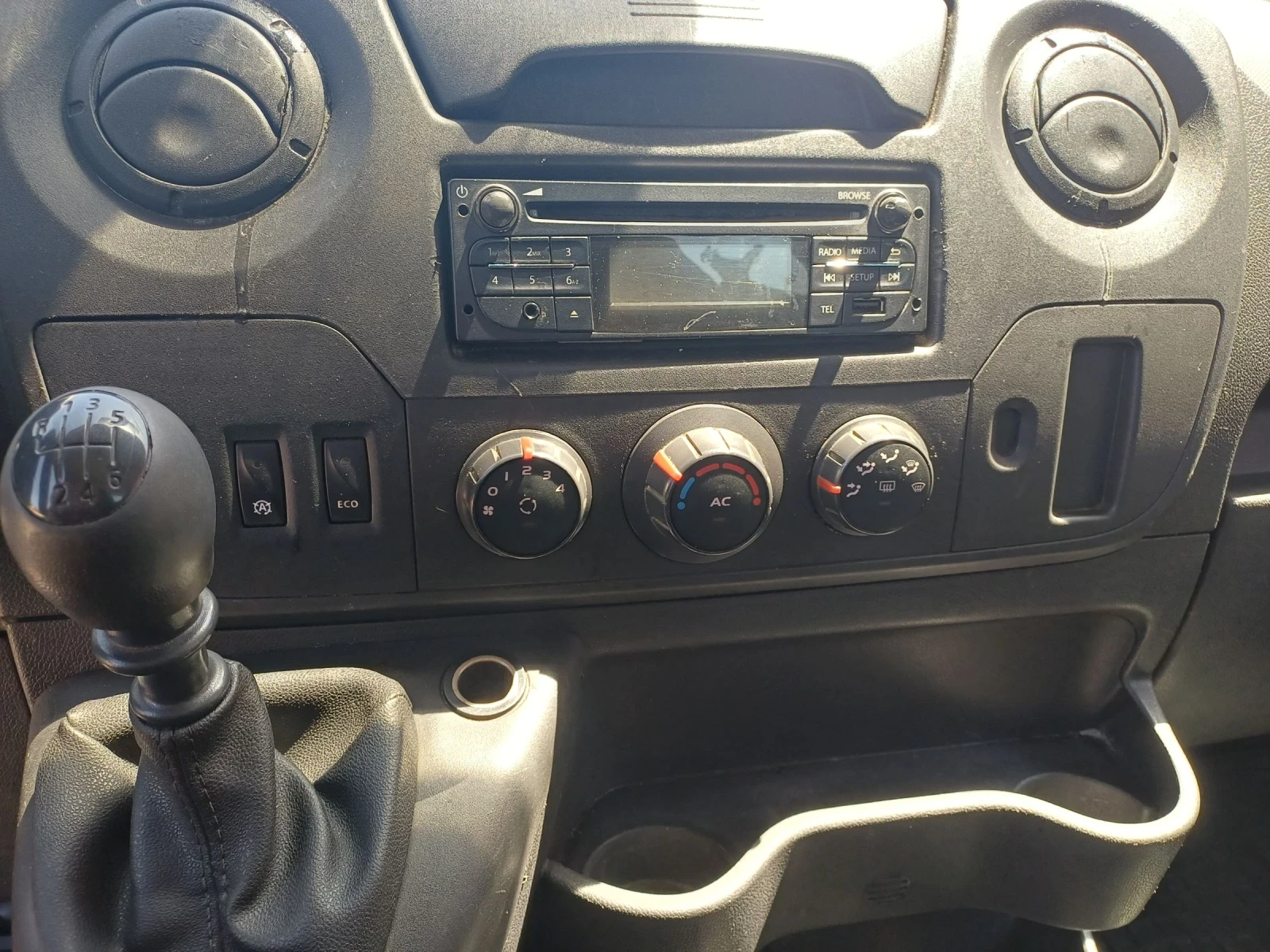 Renault Master 2, 3td, 165p.s., снимка 10 - Бусове и автобуси - 54701827