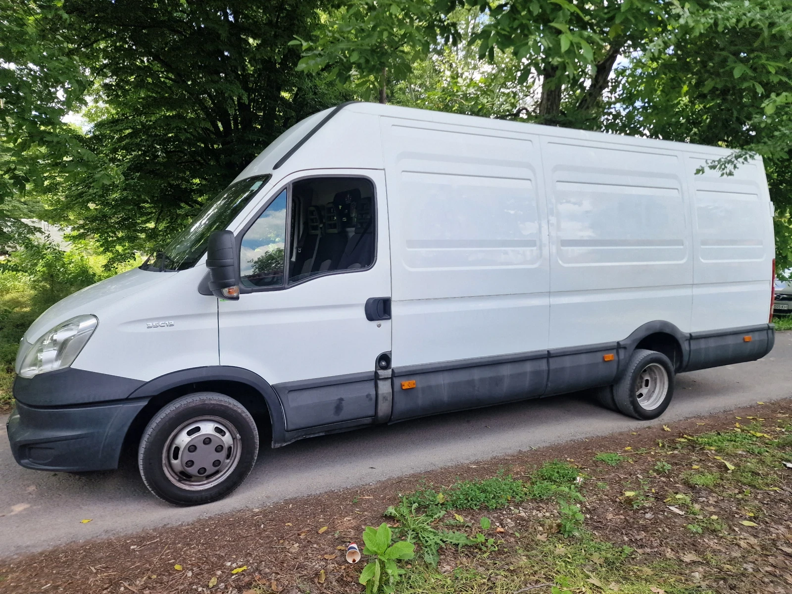 Iveco Daily 35C13, снимка 2 - Бусове и автобуси - 54704456