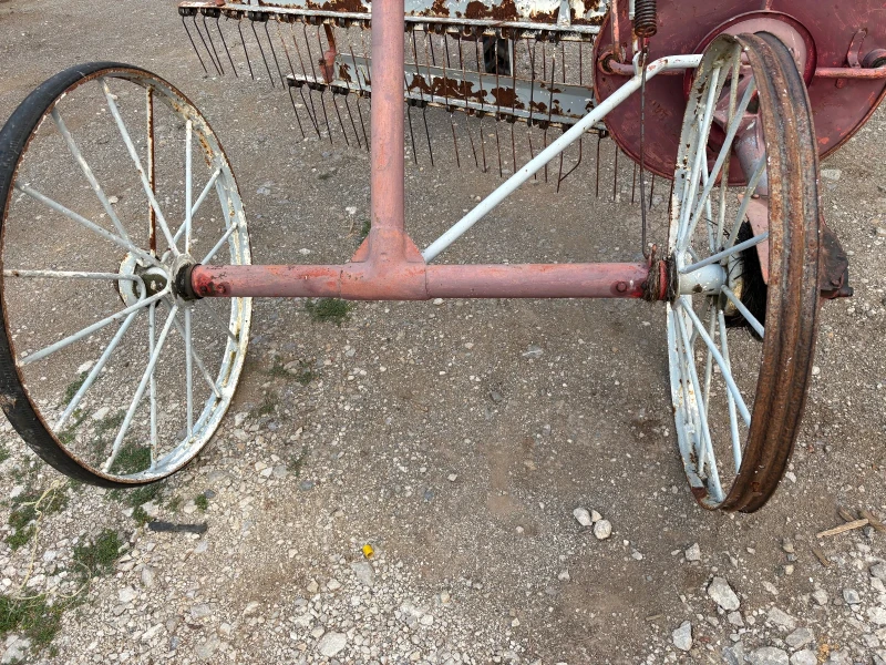 Сенообръщачка Друга марка BCS, снимка 4 - Селскостопанска техника - 51121472