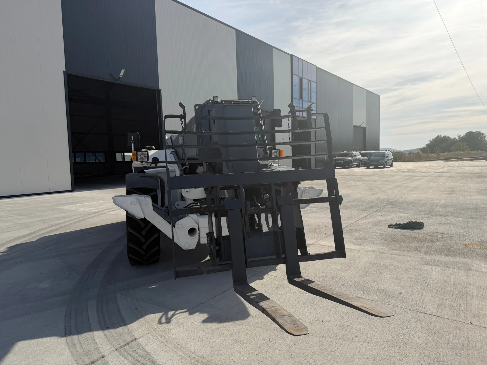 Телескопичен товарач Bobcat T40170, снимка 8 - Селскостопанска техника - 56418128