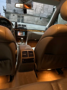 Mercedes-Benz E 320 Elegance, снимка 12