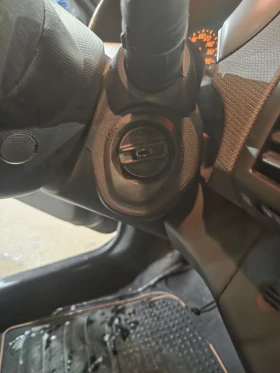 Nissan Micra 1.4 безключов достъп, снимка 8