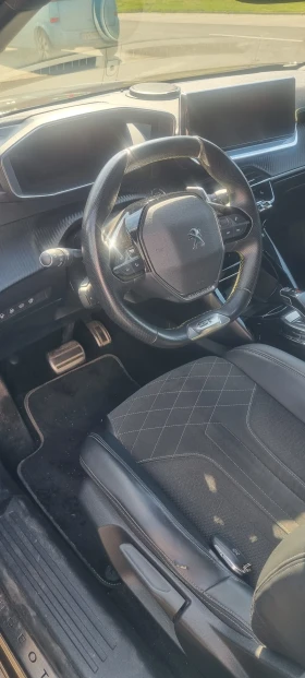 Peugeot 2008 GT line, снимка 16