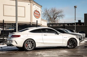 Mercedes-Benz C 63 AMG V8, снимка 2