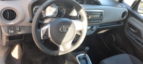 Toyota Yaris 1,5,Автоматик,ХИБРИД, снимка 14 - Автомобили и джипове - 44973923