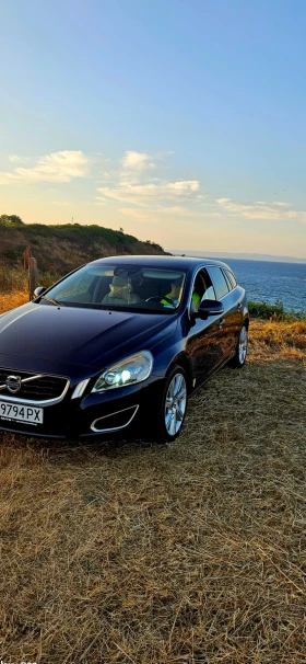 Обява за продажба на Volvo V60 2.0 ~13 200 лв. - изображение 1