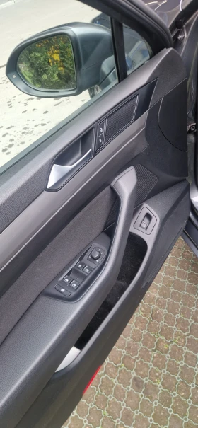 VW Passat - 7920 € / 15490.17 лв. - 68889626 13