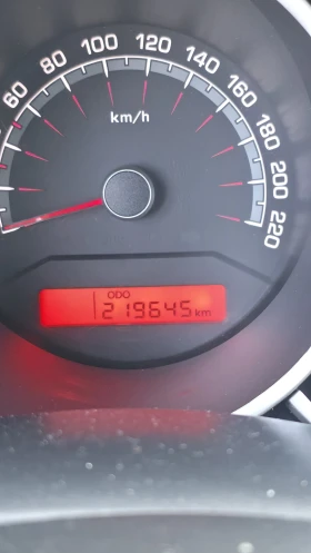 Kia Venga - 3899 € / 7625.78 лв. - 52702788 13