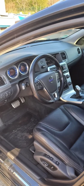 Volvo V60 2.4 D5 Polestar 230�.�, R-desing, 4x4, 5 ��������� | Mobile.bg � ����� ������ 16