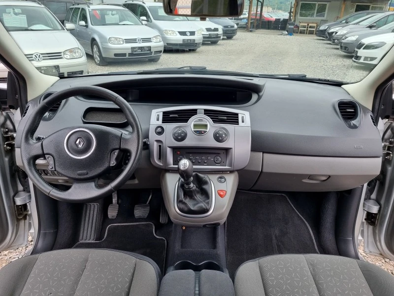 Renault Scenic 1.5 DCI EURO 4, снимка 15 - Автомобили и джипове - 40631230