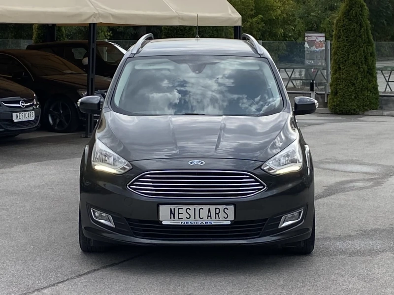 Ford Grand C-Max 1.5d 7места Navi Keyless GO EURO-6B 100% РЕАЛНИ КМ, снимка 2 - Автомобили и джипове - 46969538