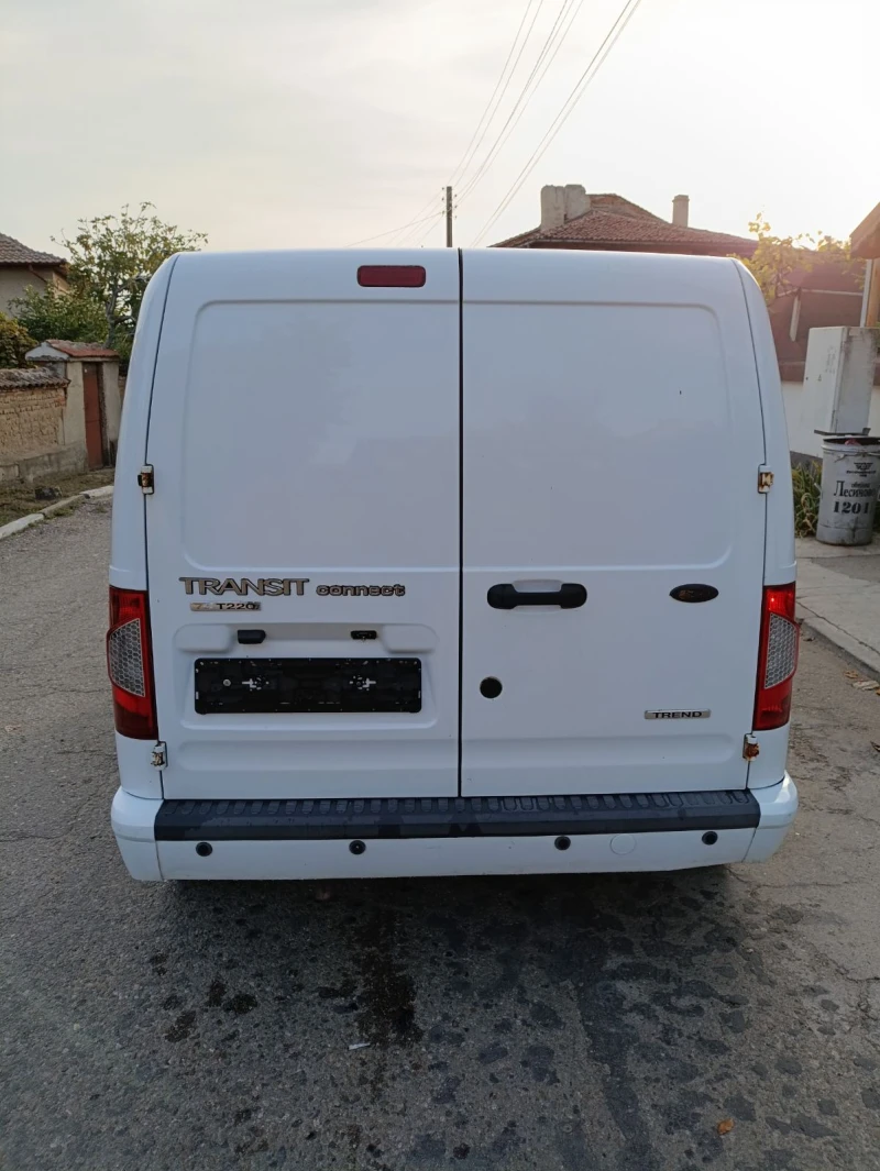 Ford Connect 1.8 DCI, снимка 6 - Автомобили и джипове - 48495589