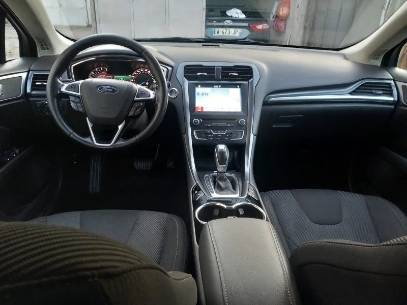 Ford Mondeo 2.0TDCi Titanium, navi, снимка 13 - Автомобили и джипове - 48144663