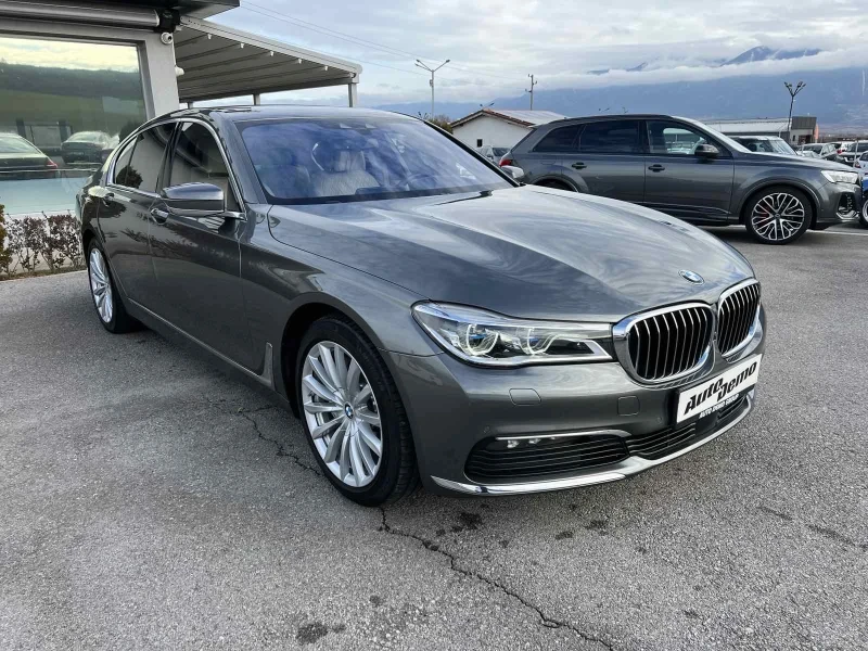 BMW 740 XDRIVE, снимка 3 - Автомобили и джипове - 48210202