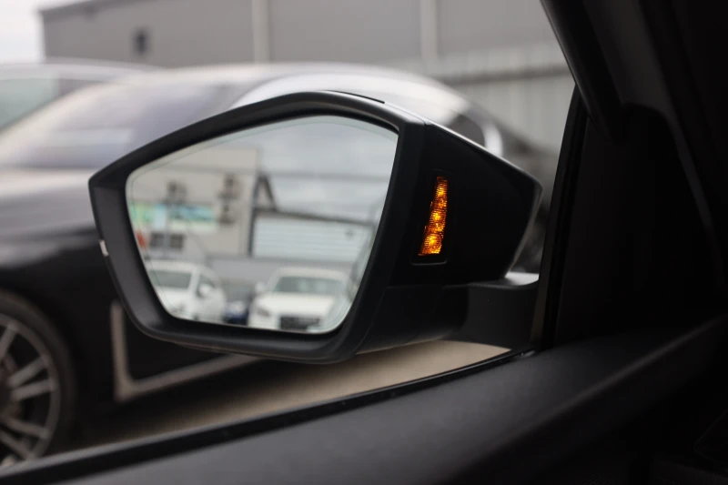 Skoda Octavia 2.0TDI DSG Matrix KeyGO ACC KAM Ambient Lane #iCar, снимка 14 - Автомобили и джипове - 52066606