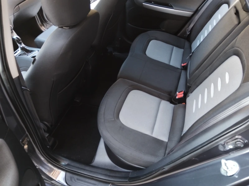 Kia Ceed 1, 6 GDI, снимка 12 - Автомобили и джипове - 52490024