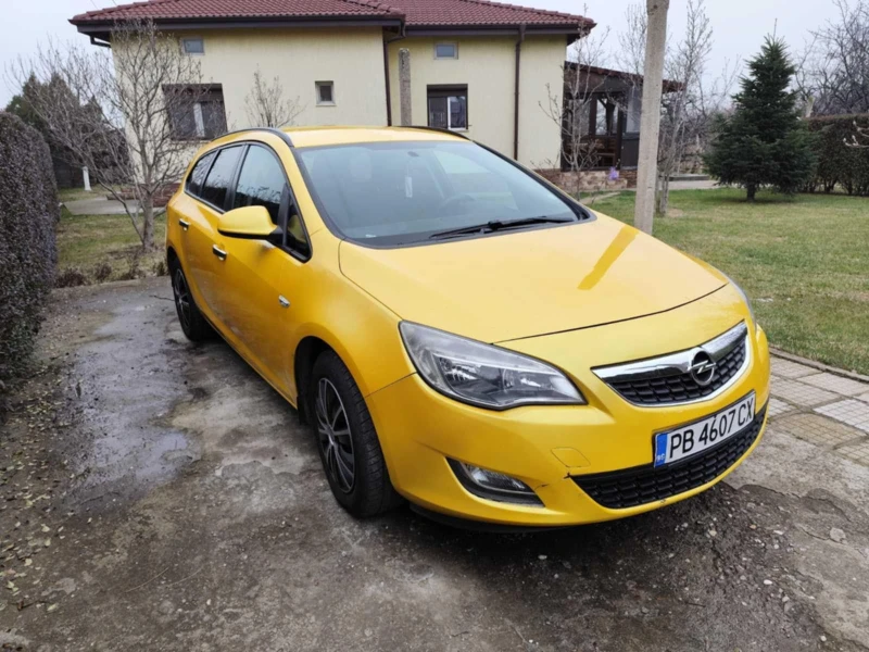 Opel Astra, снимка 3 - Автомобили и джипове - 53203895