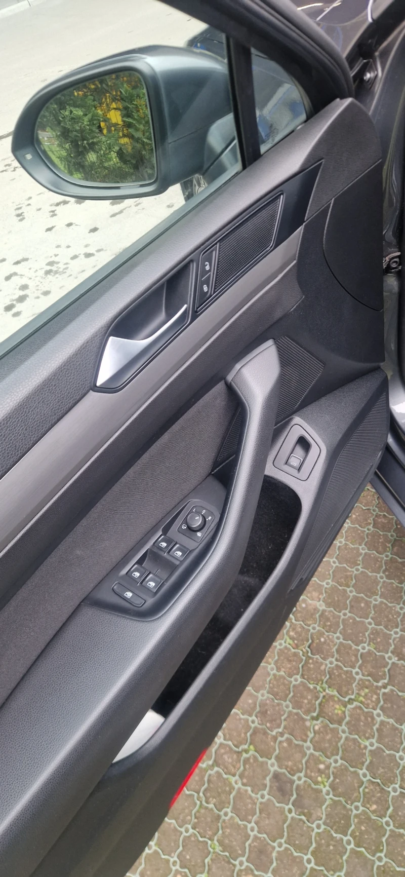 VW Passat, снимка 13 - Автомобили и джипове - 53399964