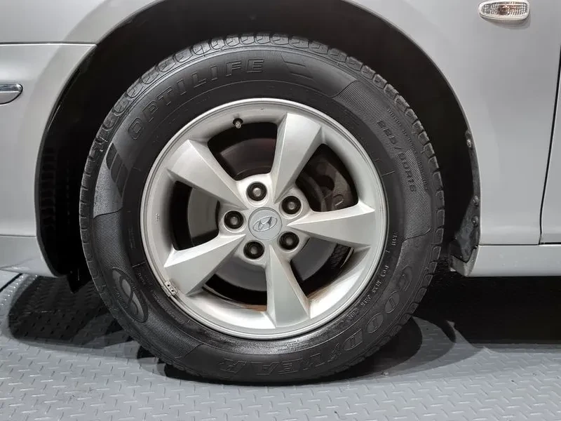 Hyundai Grandeur, снимка 5 - Автомобили и джипове - 55299980