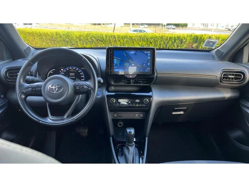 Toyota Yaris Cross 1.5H Adventure, снимка 11 - Автомобили и джипове - 56253901